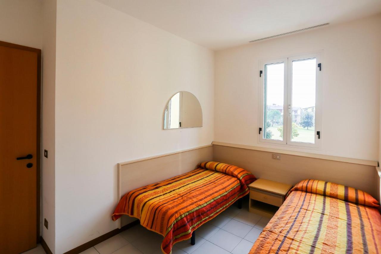 Villaggio Luna Due Caorle Exteriör bild