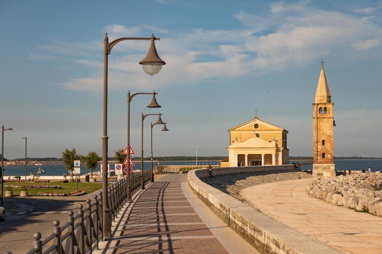 Villaggio Luna Due Caorle Exteriör bild