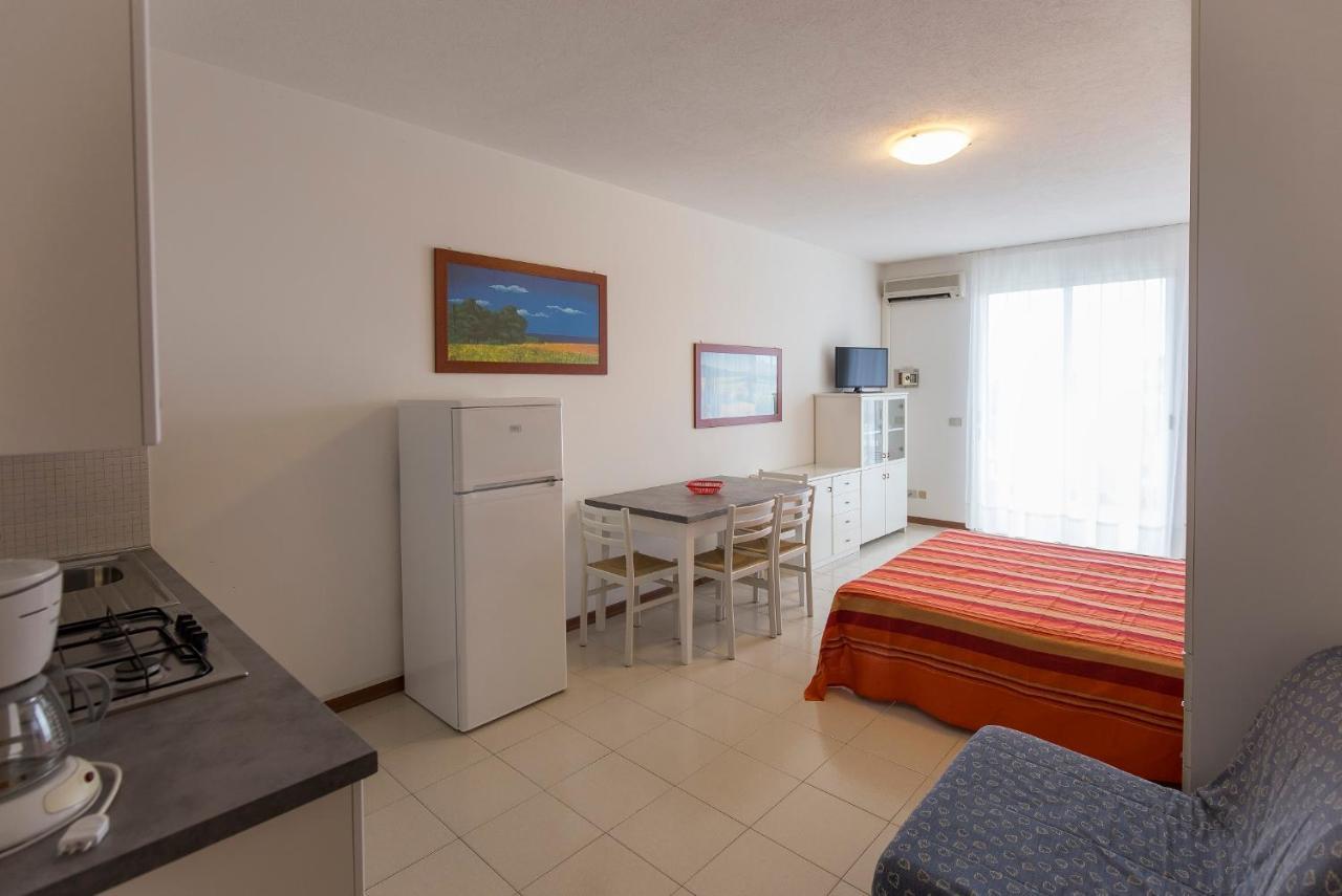 Villaggio Luna Due Caorle Exteriör bild